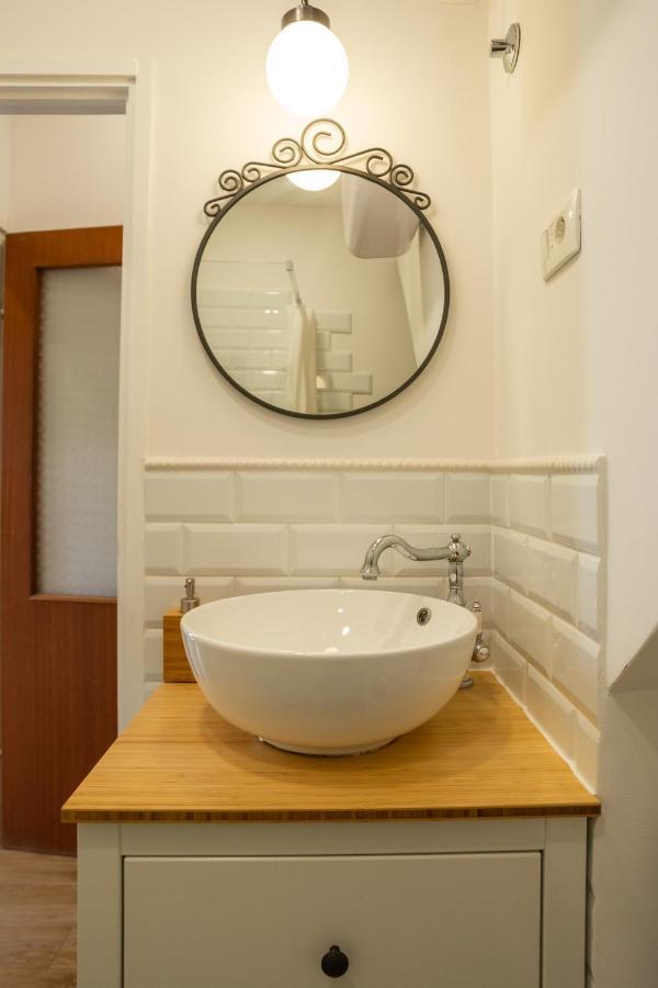Antique Central Komiža House Nona Nika Extérieur photo